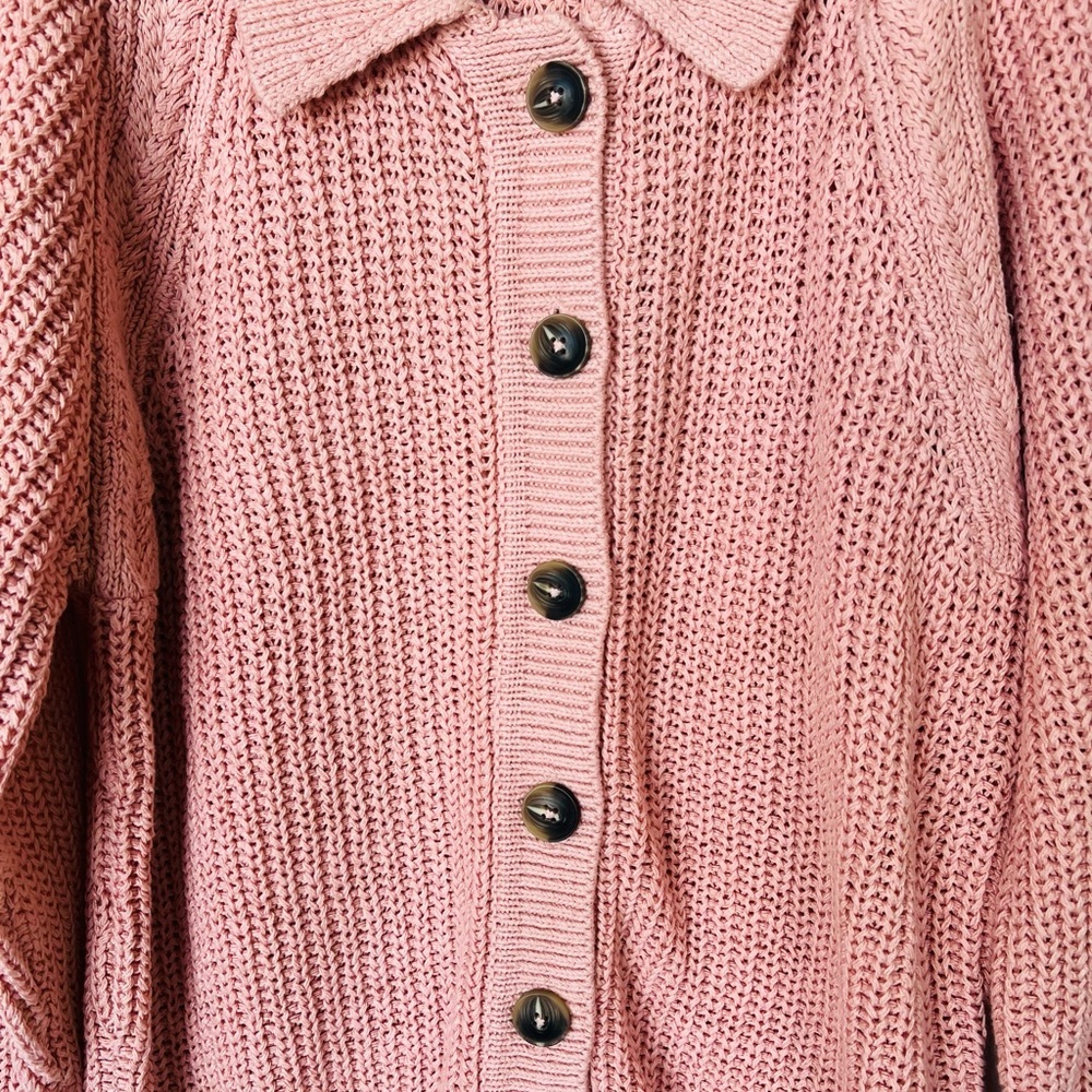 Garnet Hill Maren Linen & Organic
Cotton Cardigan - Picture 4 of 7